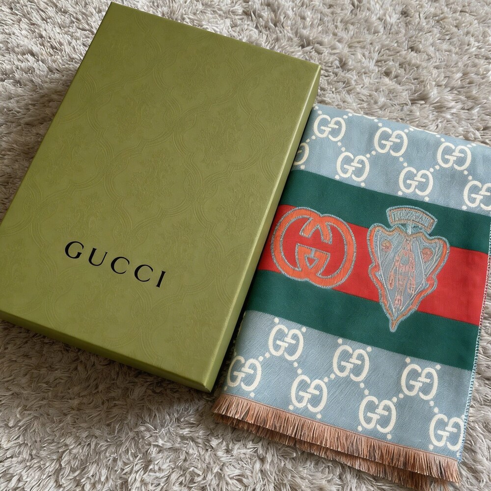 Gucci Blue Cream GG Crest Stripe Scarf